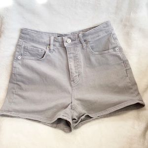 Uniqlo High Waisted Light Grey Shorts